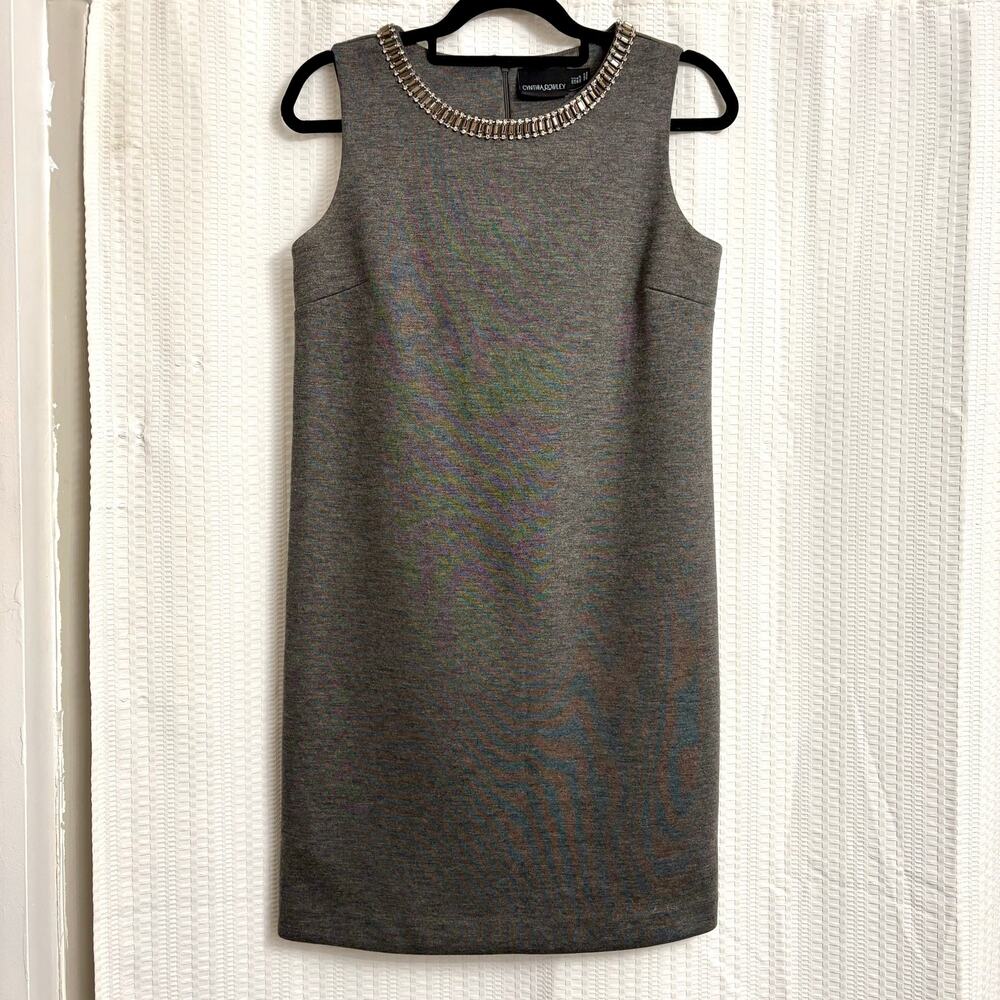 Cynthia Rowley Gray Jeweled Neckline Sleeveless Shift Dress Mini Size 2 Flaw